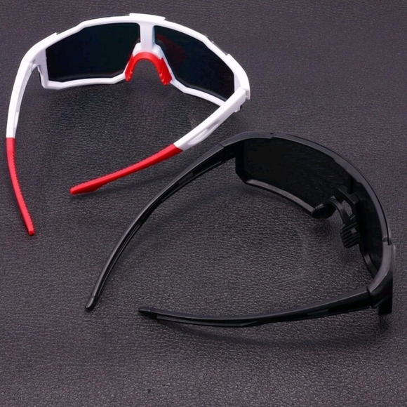 2 Mens Oversized Shades 🤙 - Picture 2 of 4